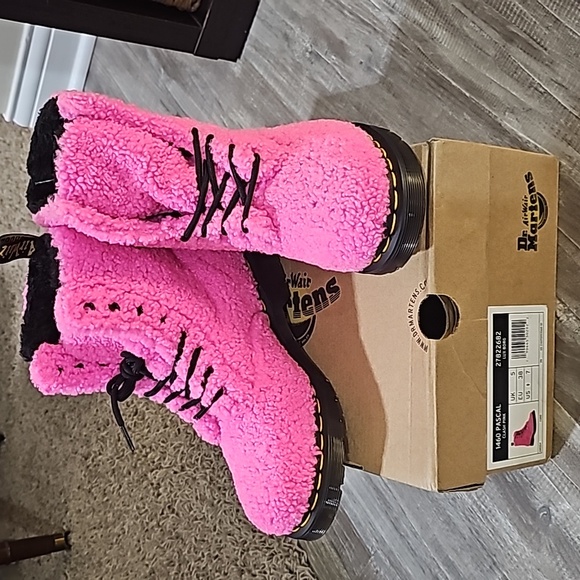 Dr. Martens Shoes - NEW Dr. Martens Boots 1460 Pascal Faux Shearling Fur Combat 7 Pink Lux Borg